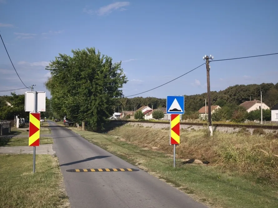 U Cretu Bizovačkom postavljeni ležeći policajci radi veće sigurnosti u prometu
